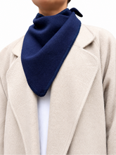 Cargar imagen en el visor de la galería, Pañuelo 100% Baby Alpaca Azul