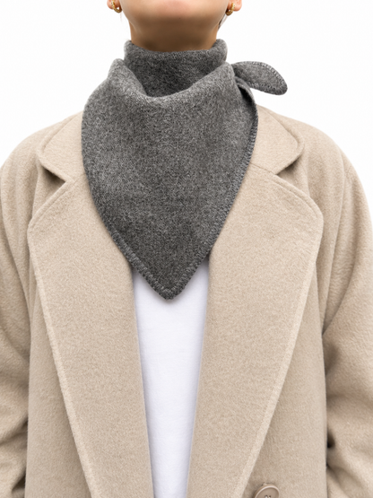 Pañuelo 100% Baby Alpaca Gris Oscuro
