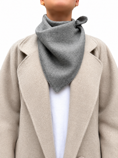 Pañuelo 100% Baby Alpaca Gris Claro