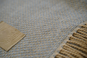 Manta Celeste con Beige