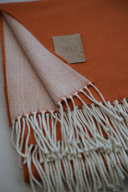 Manta Naranja Fleco Blanco
