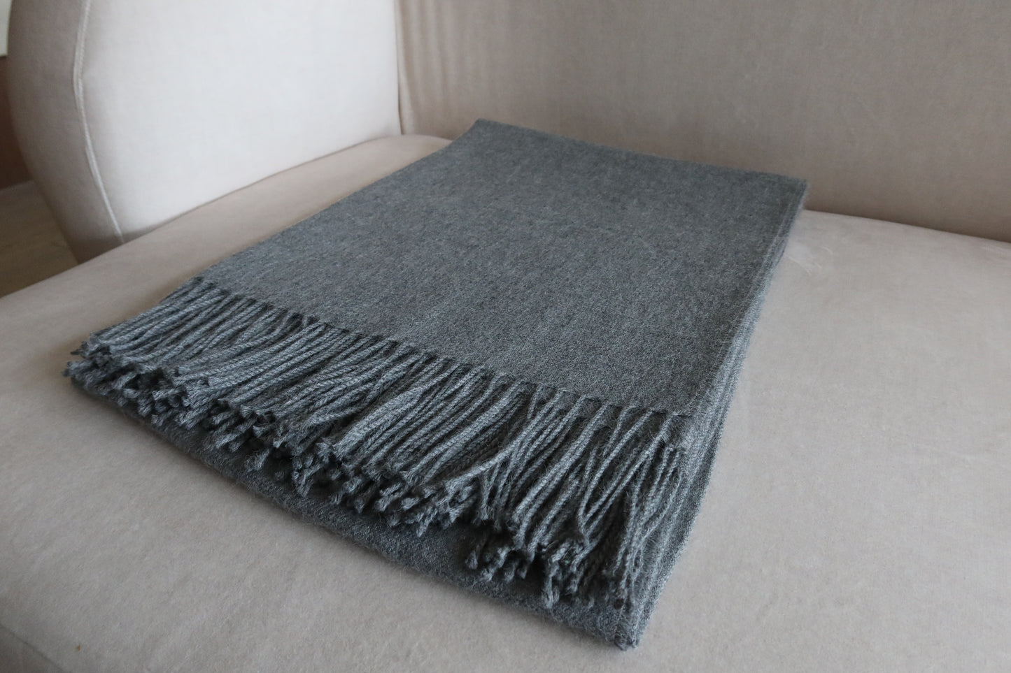 Manta Gris 100% Baby Alpaca