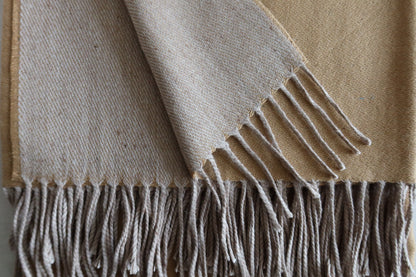 Manta Café Lúcuma Fleco Beige